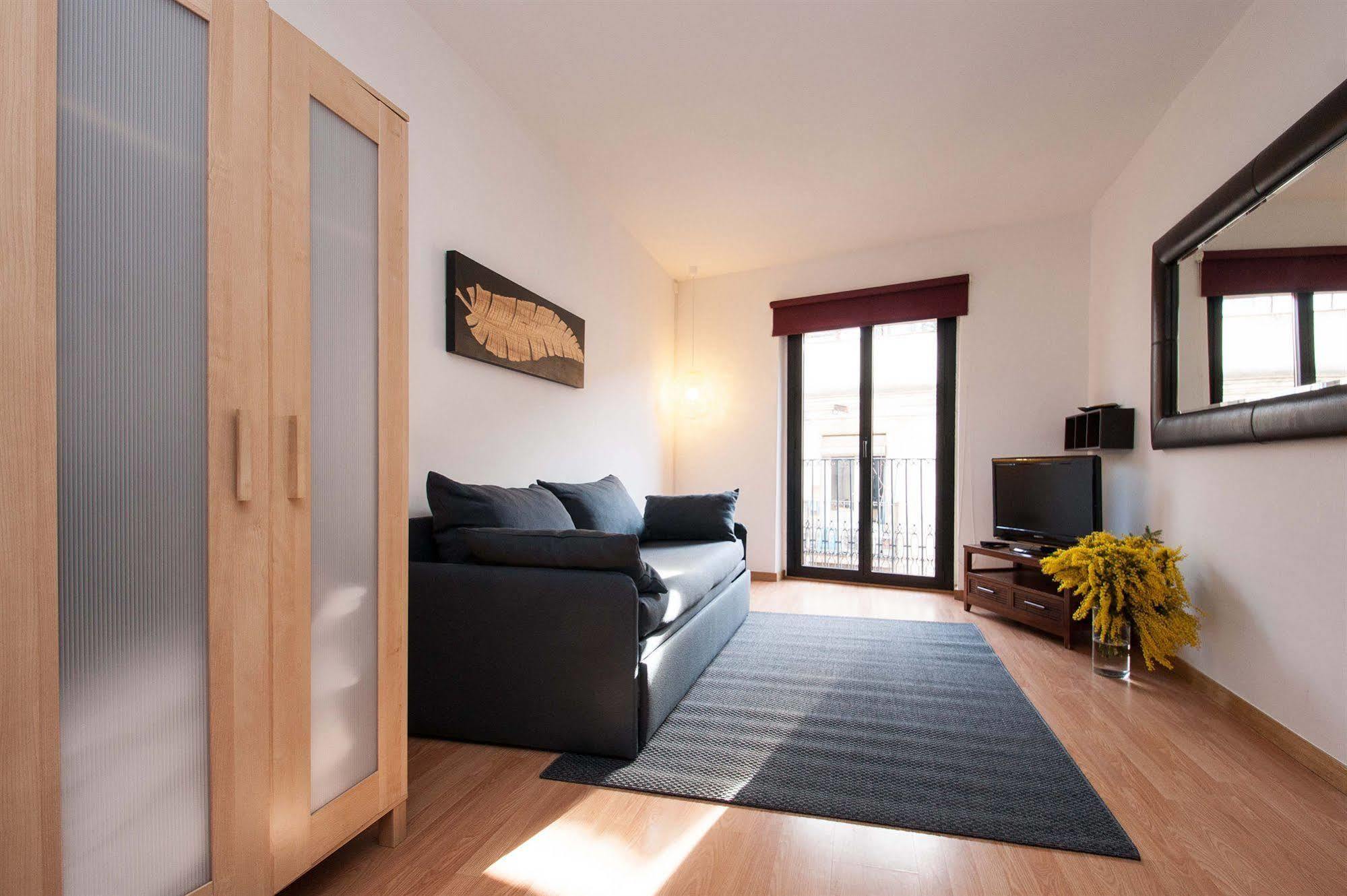 Short Stay Group Liceu Serviced Apartments Barcelona Exteriér fotografie